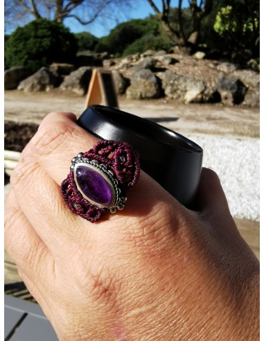 Bague macramé violette